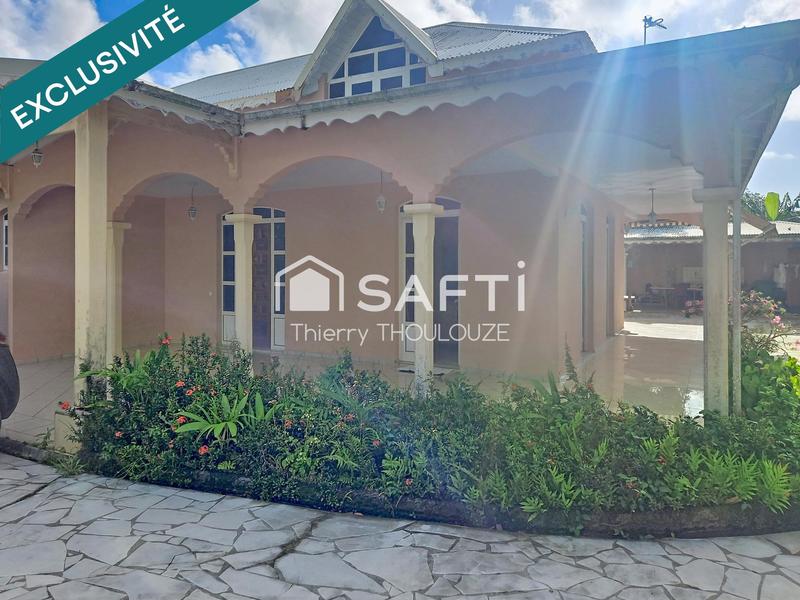 Maison - 225 m² - 7 pièces