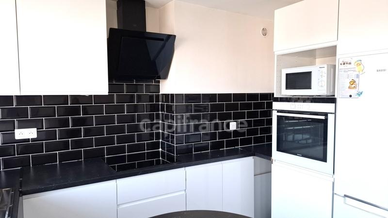 Appartement - 67 m² - 4 pièces