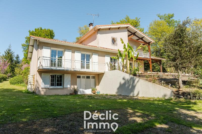 Maison - 171 m² - 6 pièces