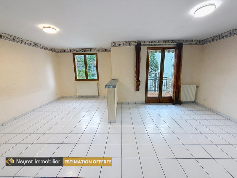 Maison - 109 m² - 6 pièces