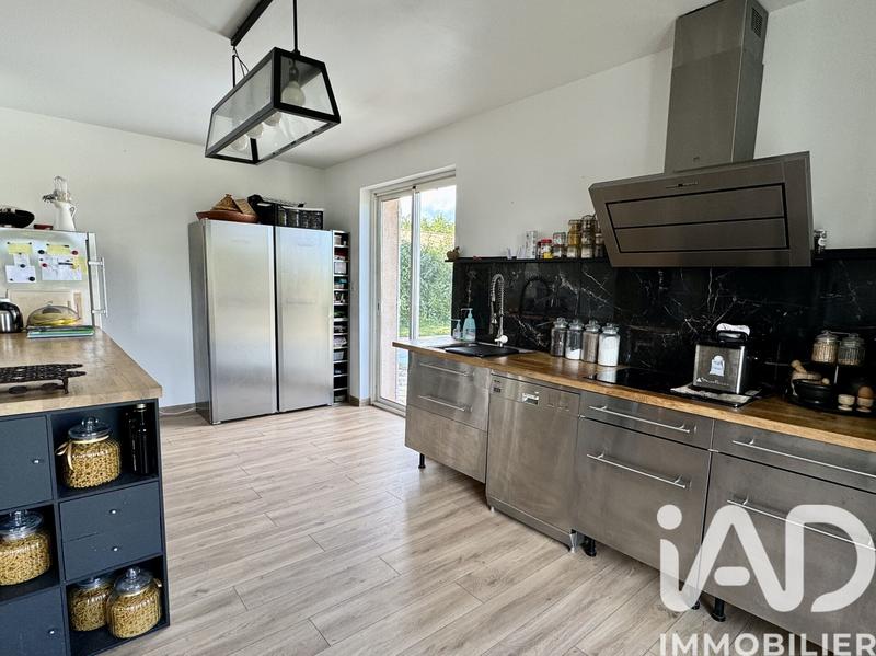 Maison - 110 m² - 4 pièces