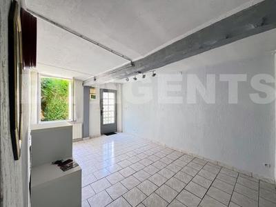 Maison ancienne - 62 m² - 2 pièces