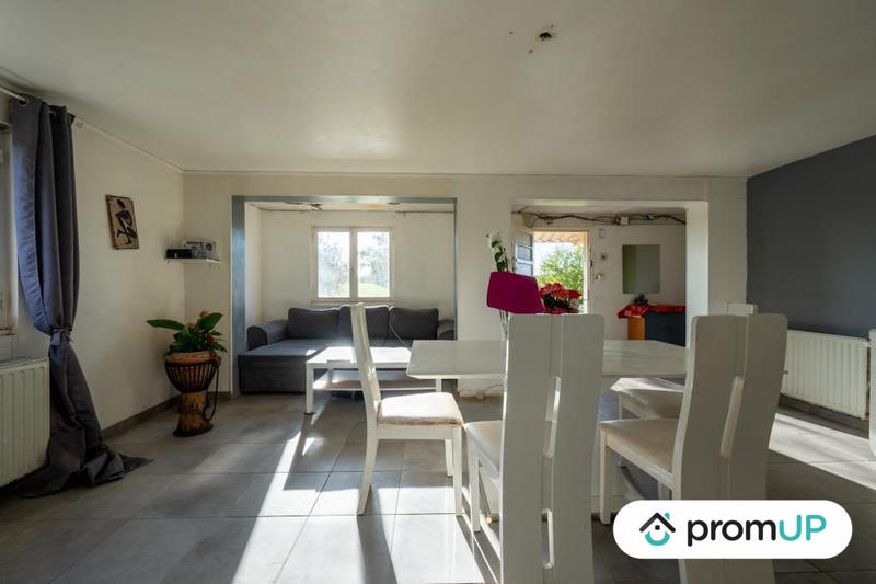 Maison traditionnelle - 140 m² - 6 pièces