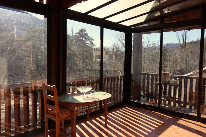 Maison - 228 m² - 9 pièces