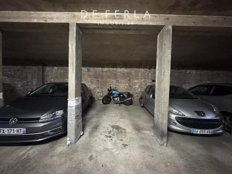 Parking - 9 m²