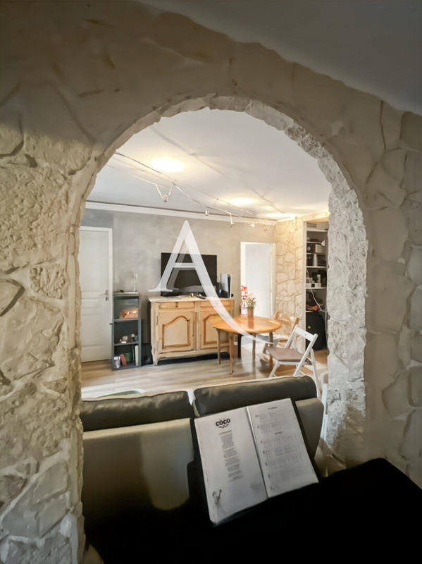 Appartement - 60 m² - 4 pièces