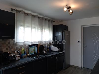 Maison - 136 m² - 7 pièces