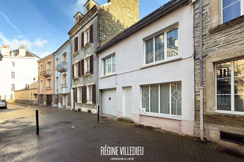 Maison - 110 m² - 4 pièces