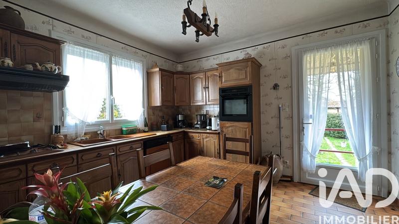 Maison - 180 m² - 5 pièces