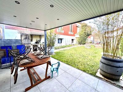 Maison - 103 m² - 6 pièces