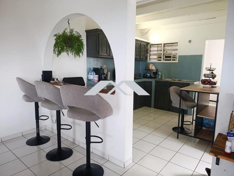 Maison - 88 m² - 4 pièces