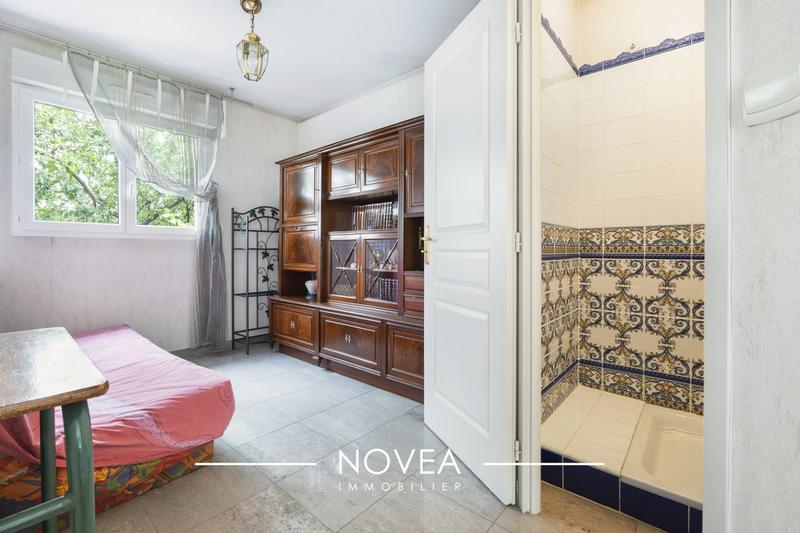 Villa - 137 m² - 6 pièces