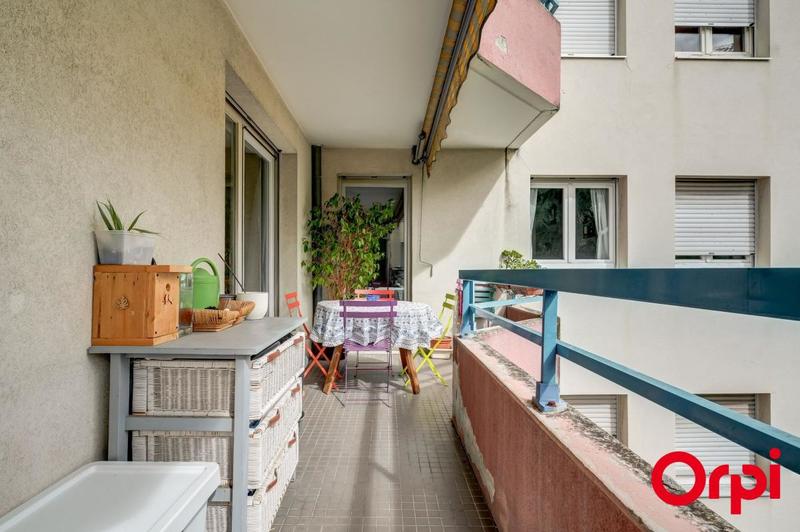 Appartement - 92 m² - 4 pièces