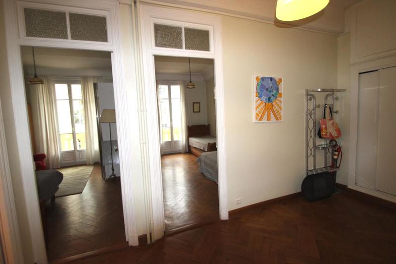 Appartement - 91 m² - 3 pièces