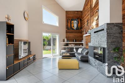 Maison - 190 m² - 6 pièces