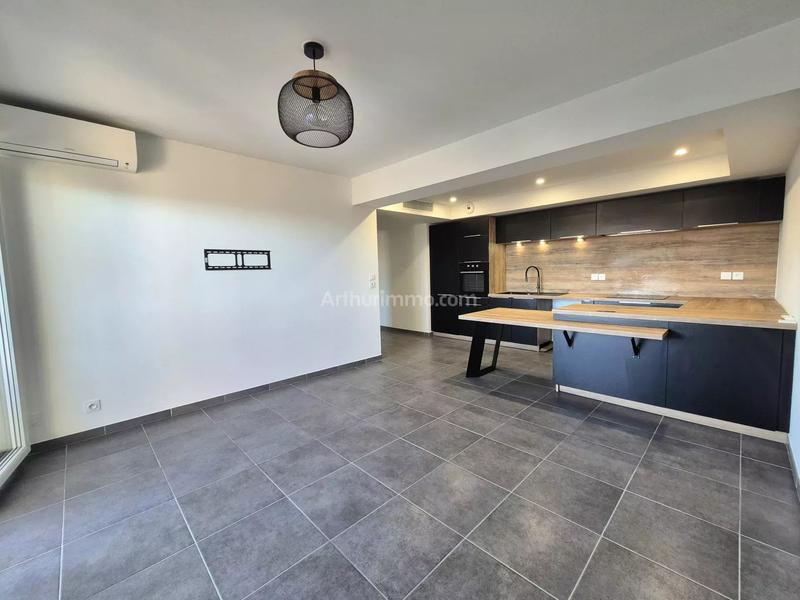 Appartement - 60 m² - 3 pièces