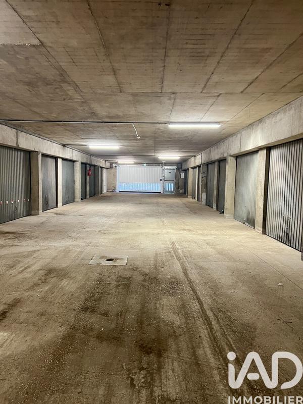 Parking - 12 m²