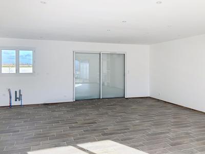 Maison - 115 m² - 4 pièces