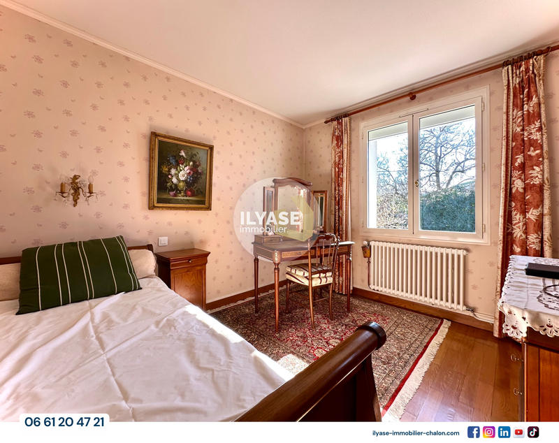 Maison - 90 m² - 6 pièces