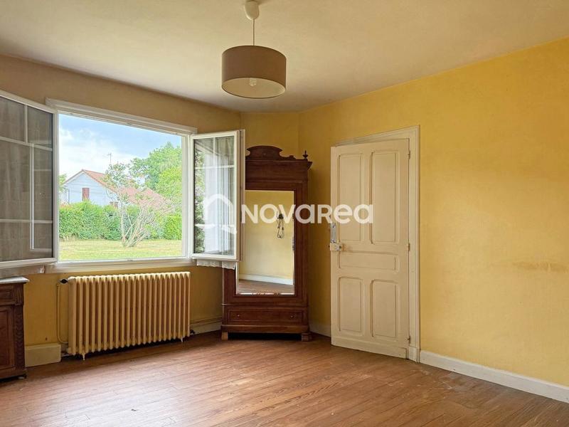 Maison - 195 m² - 8 pièces