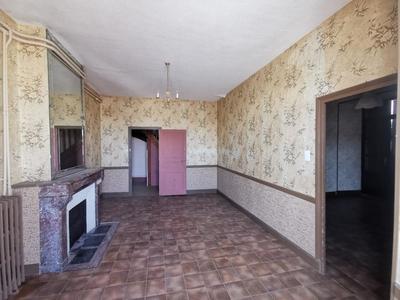 Maison de village - 187 m² - 9 pièces