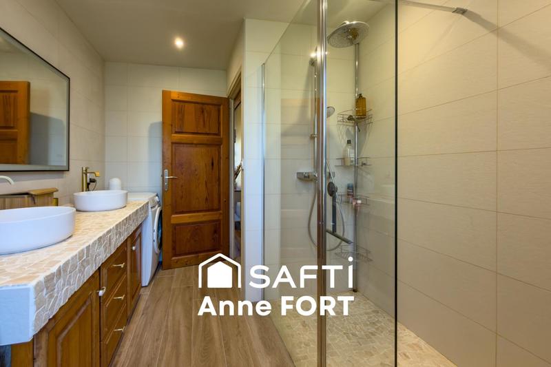 Maison - 162 m² - 5 pièces