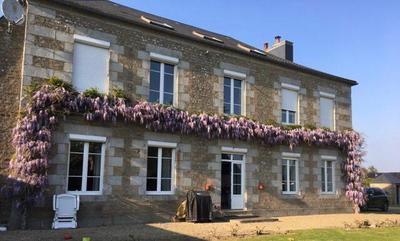 Maison - 308 m² - 10 pièces