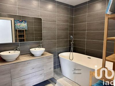 Appartement - 90 m² - 4 pièces