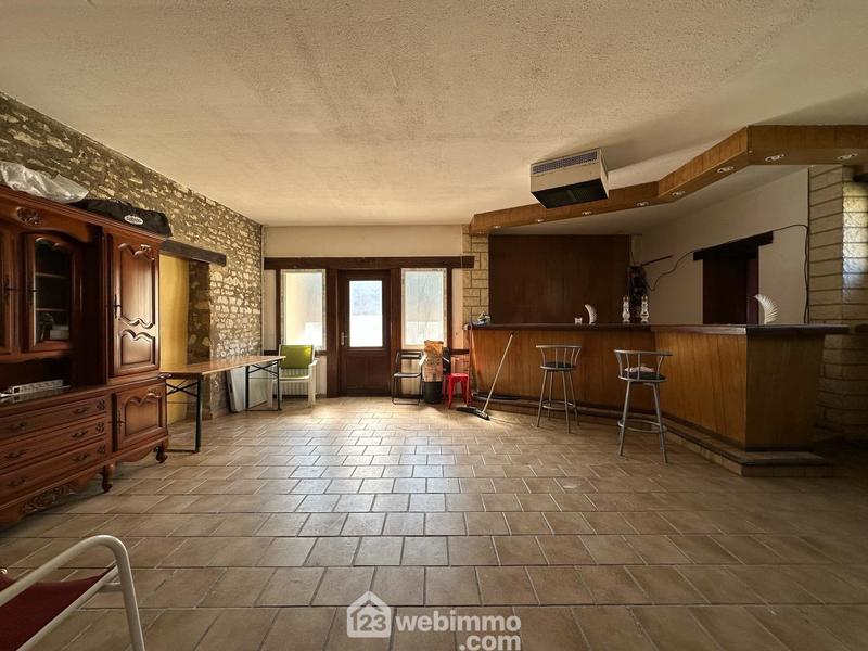 Maison - 77 m² - 5 pièces