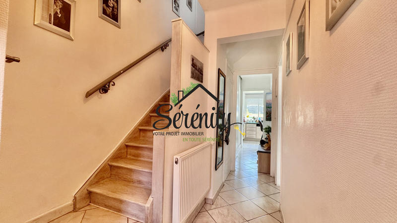 Maison - 100 m² - 6 pièces