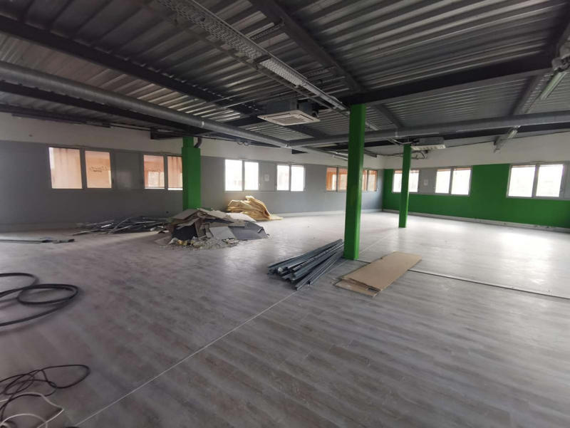 Bureau - 289 m²