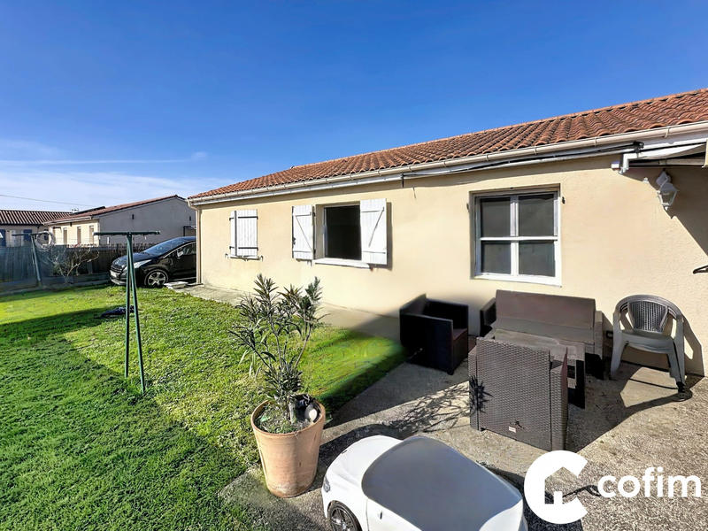 Maison traditionnelle - 105 m² - 6 pièces