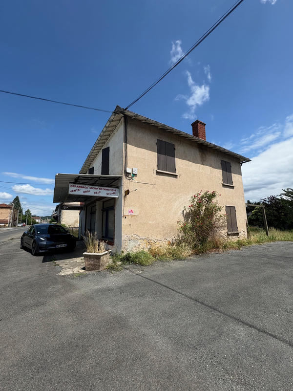 Maison - 191 m² - 5 pièces