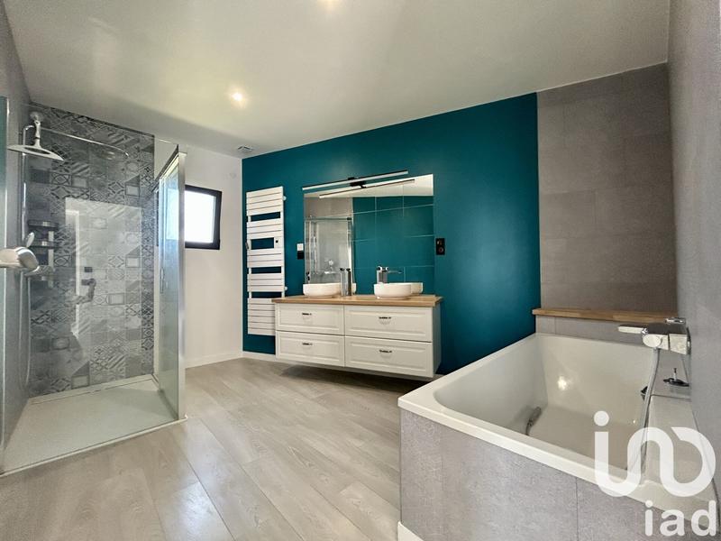 Maison - 148 m² - 6 pièces