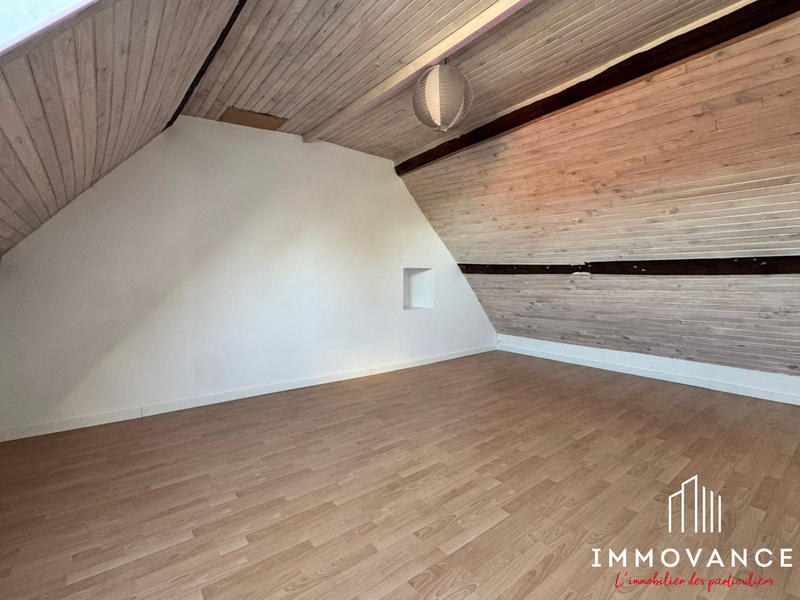 Maison - 206 m² - 7 pièces