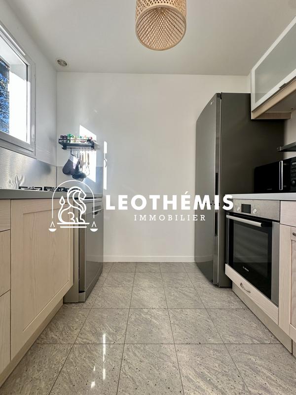 Villa - 97 m² - 5 pièces