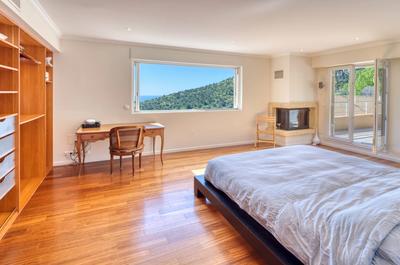 Appartement villa - 108 m² - 4 pièces