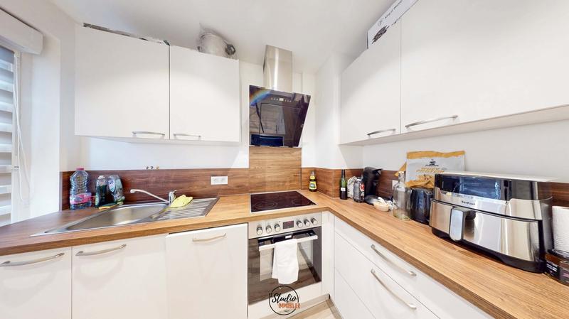 Fonds de commerce - 663 m²