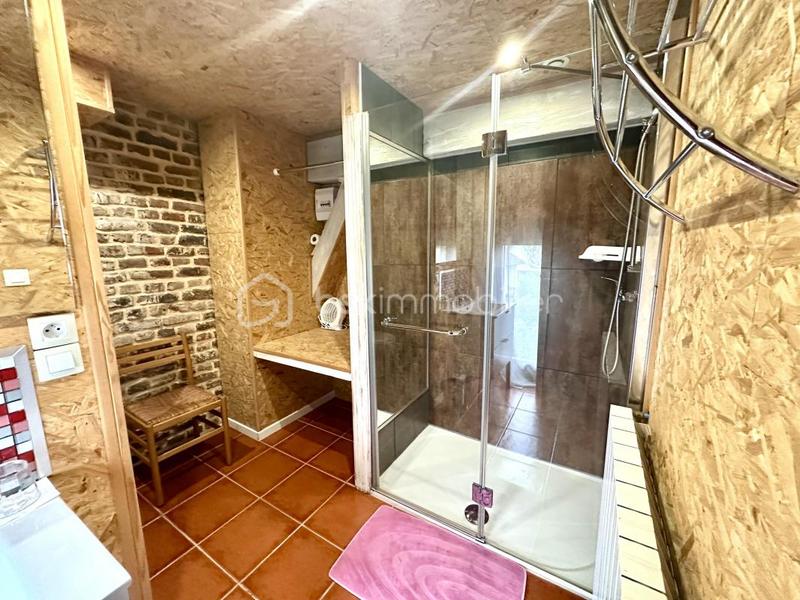 Maison - 340 m² - 8 pièces