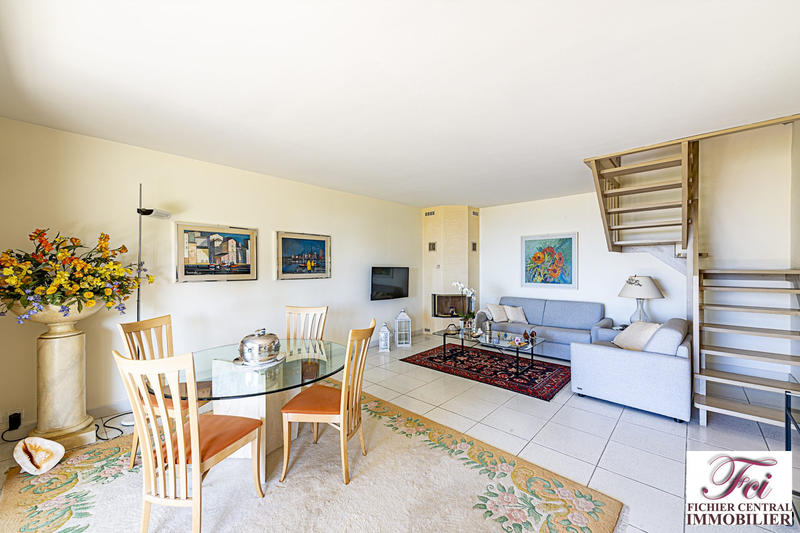 Appartement - 116 m² - 4 pièces