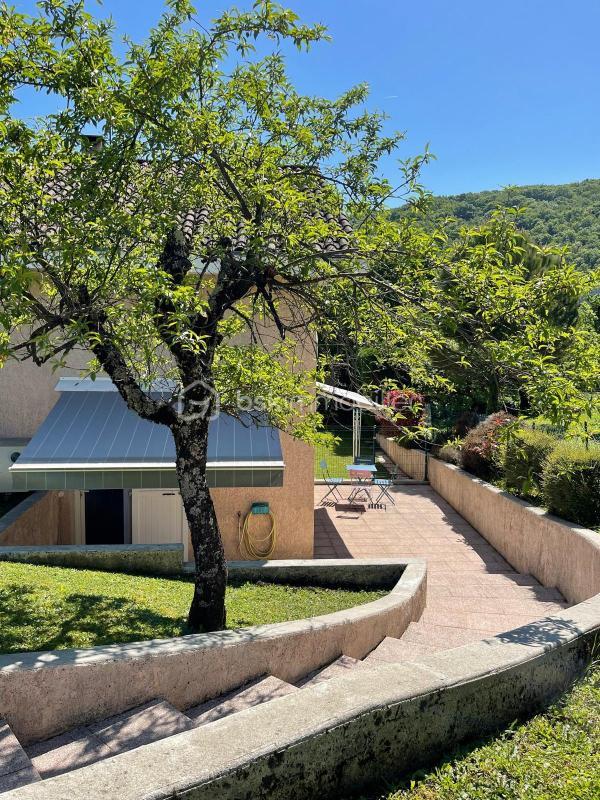 Maison de village - 160 m² - 7 pièces