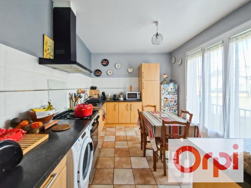 Maison - 130 m² - 4 pièces