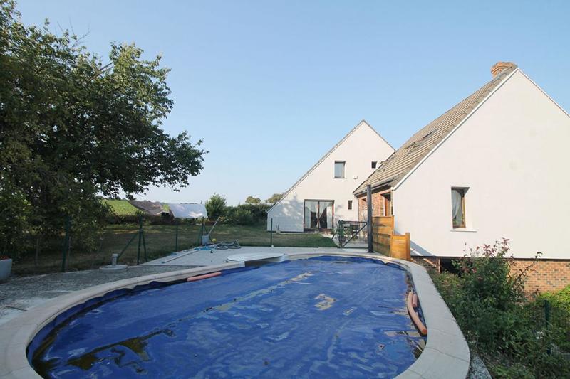 Maison - 136 m² - 8 pièces