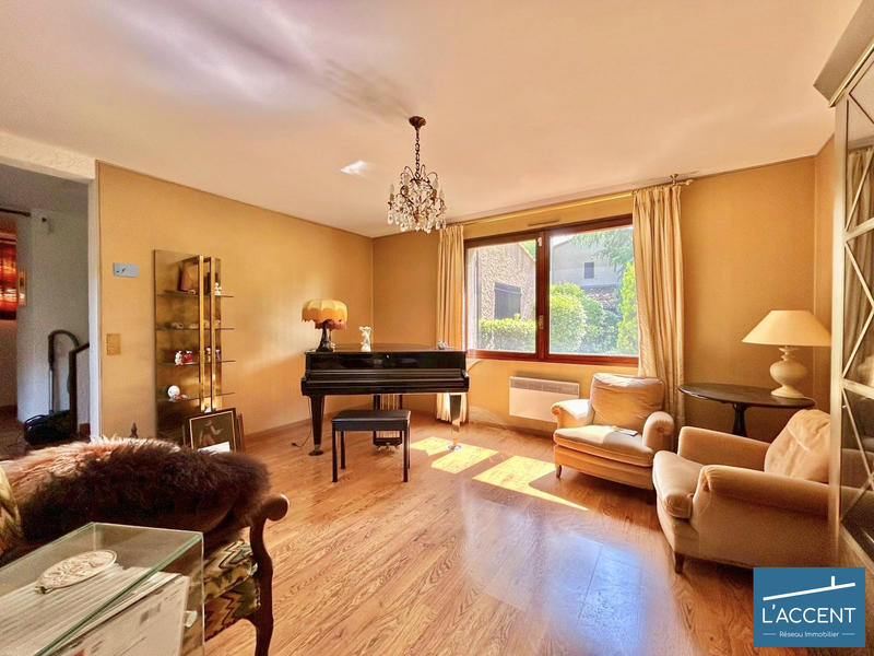 Villa - 230 m² - 7 pièces