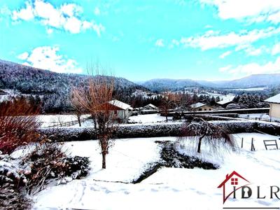 Maison - 110 m² - 6 pièces