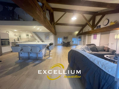 Appartement - 100 m² - 4 pièces