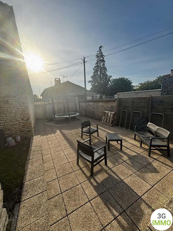 Villa - 228 m² - 10 pièces