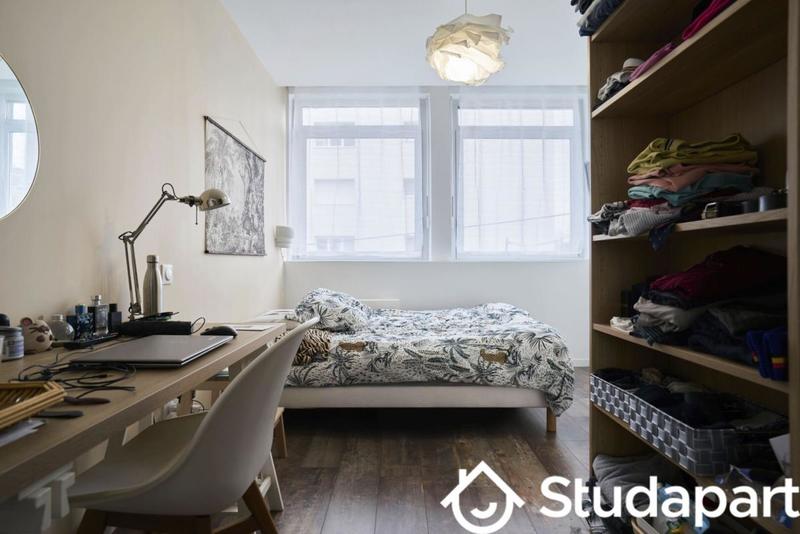 Chambre - 10 m² - 1 pièce