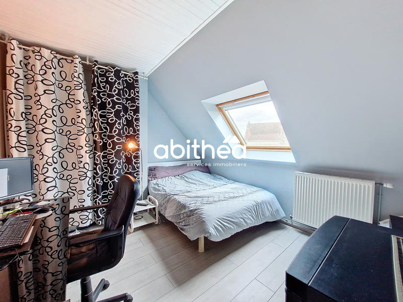 Maison - 90 m² - 3 pièces