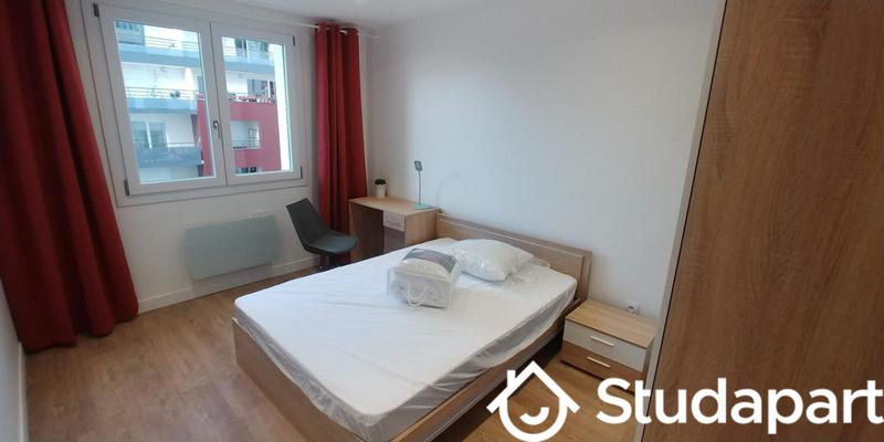 Chambre - 12 m² - 1 pièce